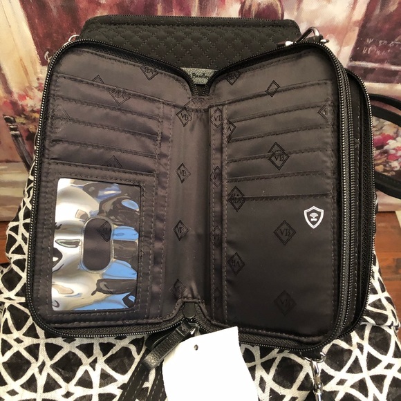 👛🆕NWT Vera Bradley Iconic RFID All in One 🇺🇸! - Picture 3 of 8